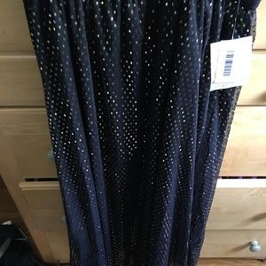 Small Lularoe Elegance Lucy new with tags